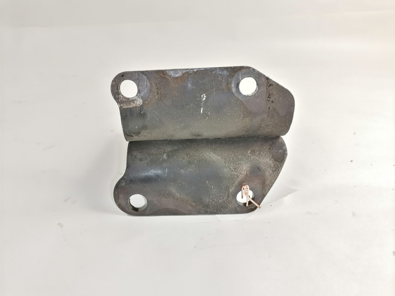 Scania Muffler carrier 1439419 - Silenciador para Camión: foto 4 Scania Muffler carrier 1439419 - Silenciador para Camión: foto 4