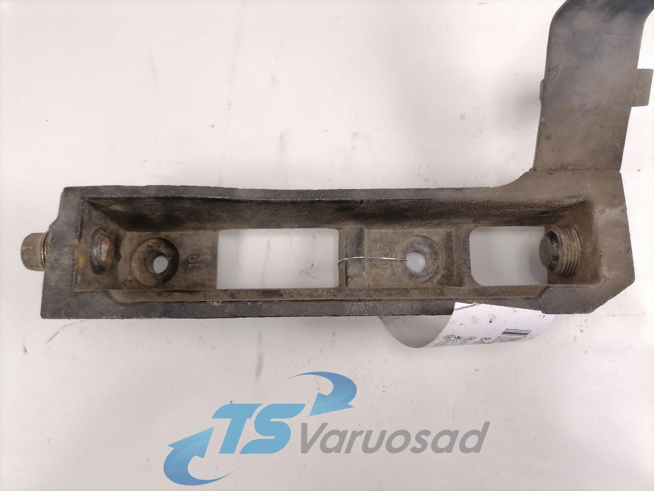 Scania Muffler carrier 1832268 - Silenciador para Camión: foto 2 Scania Muffler carrier 1832268 - Silenciador para Camión: foto 2