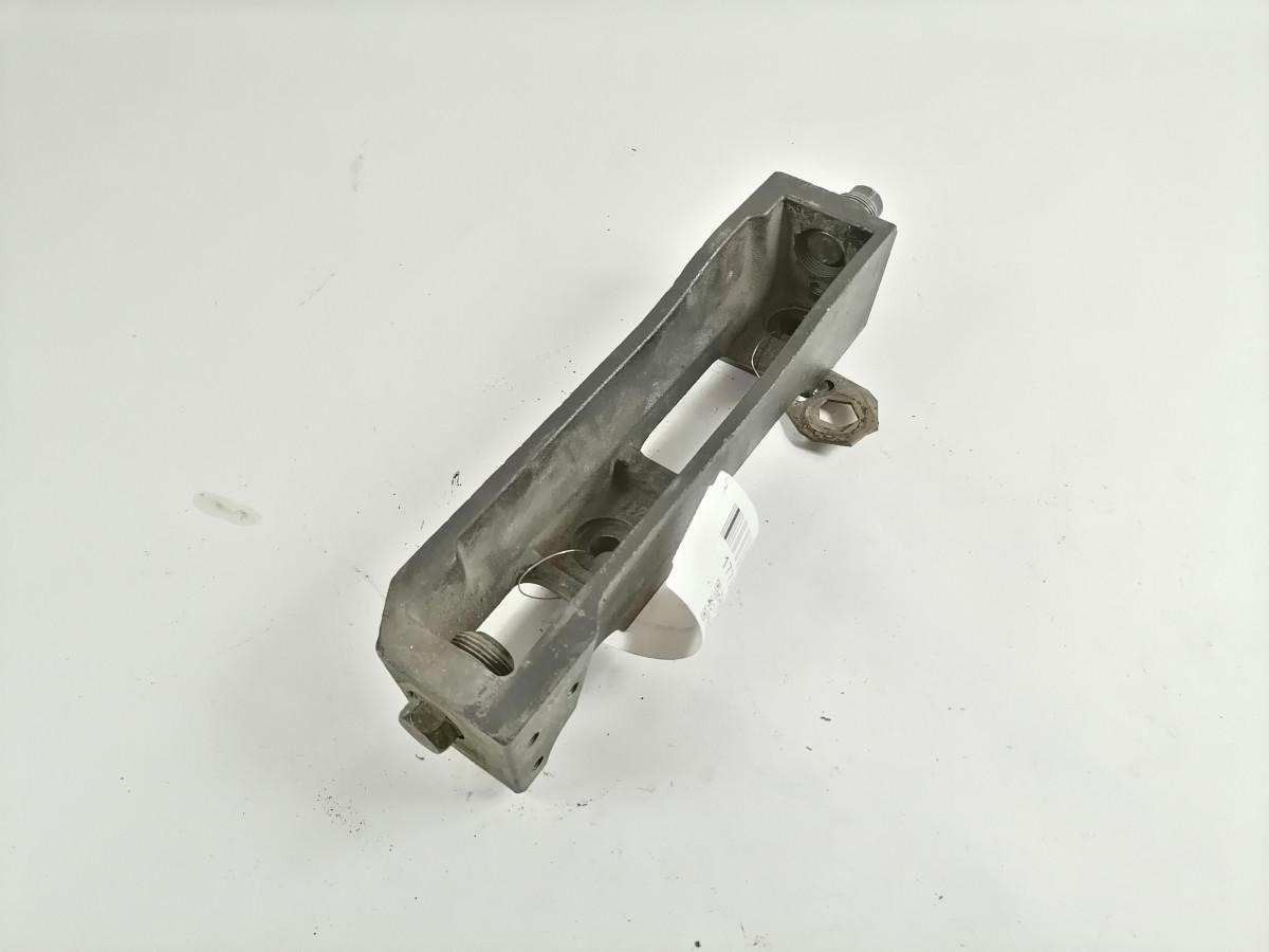 Scania Muffler carrier 1832268 - Silenciador para Camión: foto 3 Scania Muffler carrier 1832268 - Silenciador para Camión: foto 3