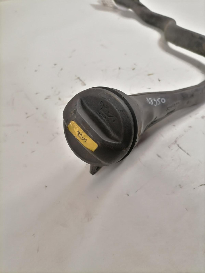 Scania Oil pipe 2584855 - Motor y piezas para Camión: foto 2 Scania Oil pipe 2584855 - Motor y piezas para Camión: foto 2