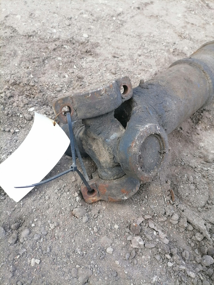 Scania Propeller shaft 1758600 - Árbol de transmisión para Camión: foto 4 Scania Propeller shaft 1758600 - Árbol de transmisión para Camión: foto 4