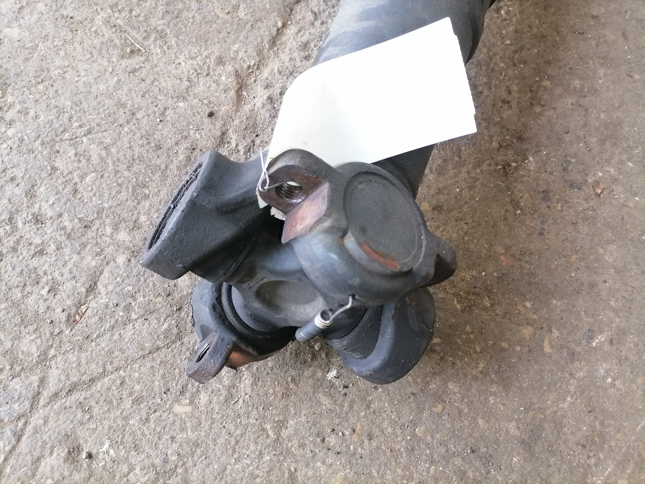 Scania Propeller shaft 1758616 - Árbol de transmisión para Camión: foto 3 Scania Propeller shaft 1758616 - Árbol de transmisión para Camión: foto 3