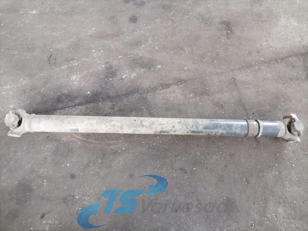 Scania Propeller shaft 1758616 - Árbol de transmisión para Camión: foto 2 Scania Propeller shaft 1758616 - Árbol de transmisión para Camión: foto 2