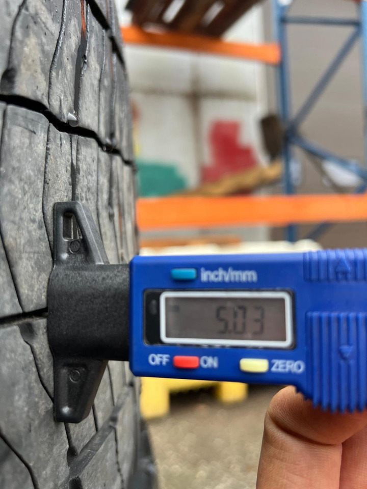 Scania Rehvid + veljed 315/70R22.5 31570R225 - Neumáticos y llantas para Camión: foto 4 Scania Rehvid + veljed 315/70R22.5 31570R225 - Neumáticos y llantas para Camión: foto 4