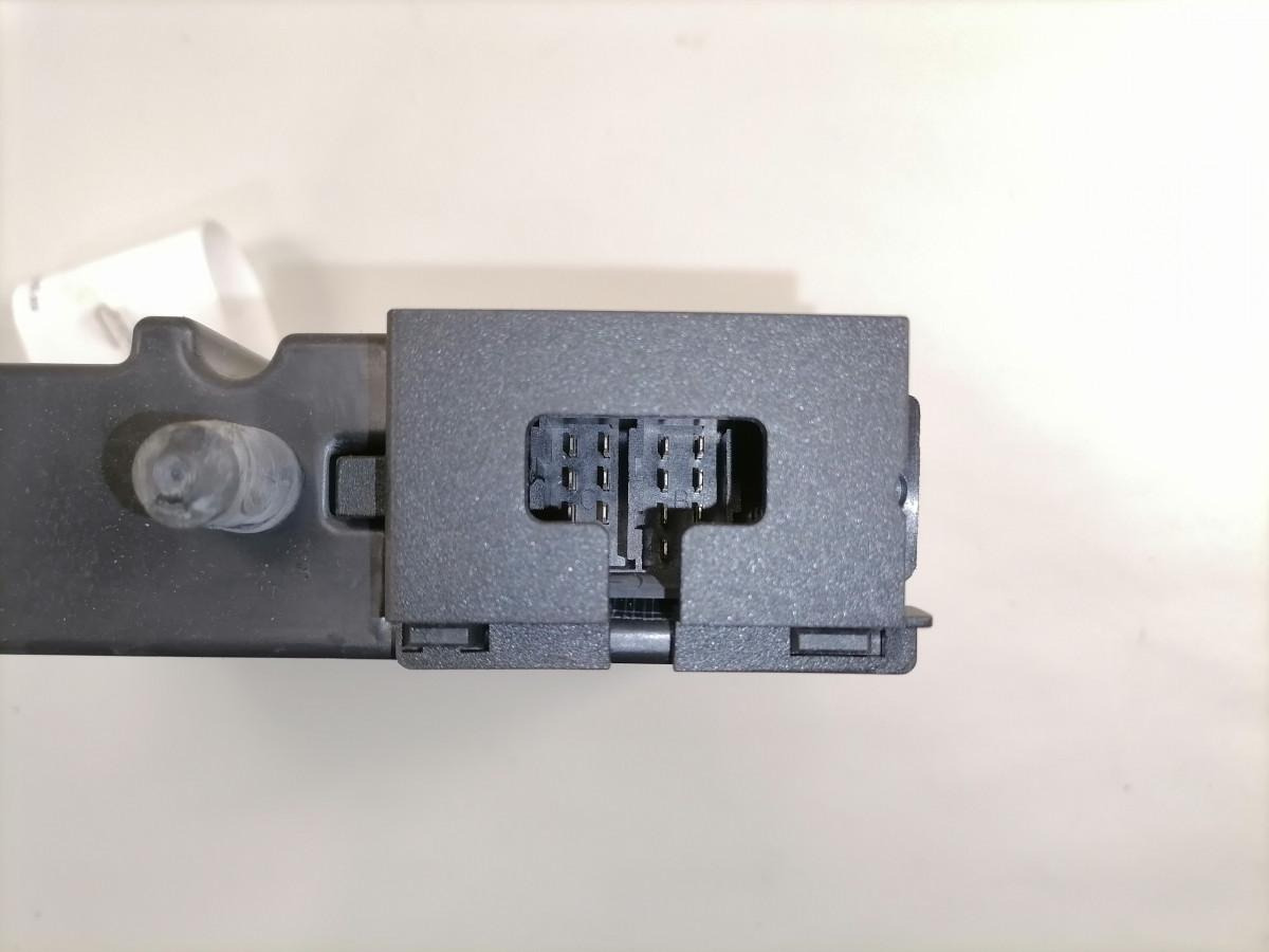 Scania tachograph 2621563 - Tacógrafo para Camión: foto 4 Scania tachograph 2621563 - Tacógrafo para Camión: foto 4