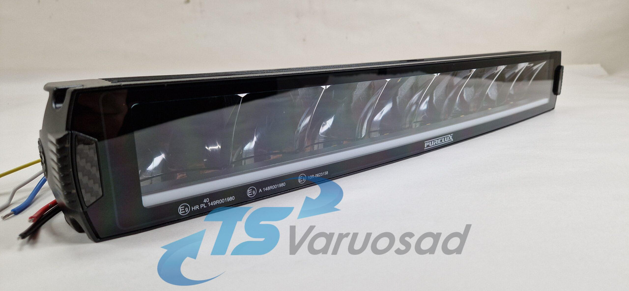 Universaalne Lisatuli PURELUX road curved 550 10539 - Pieza universal para Camión: foto 1 Universaalne Lisatuli PURELUX road curved 550 10539 - Pieza universal para Camión: foto 1