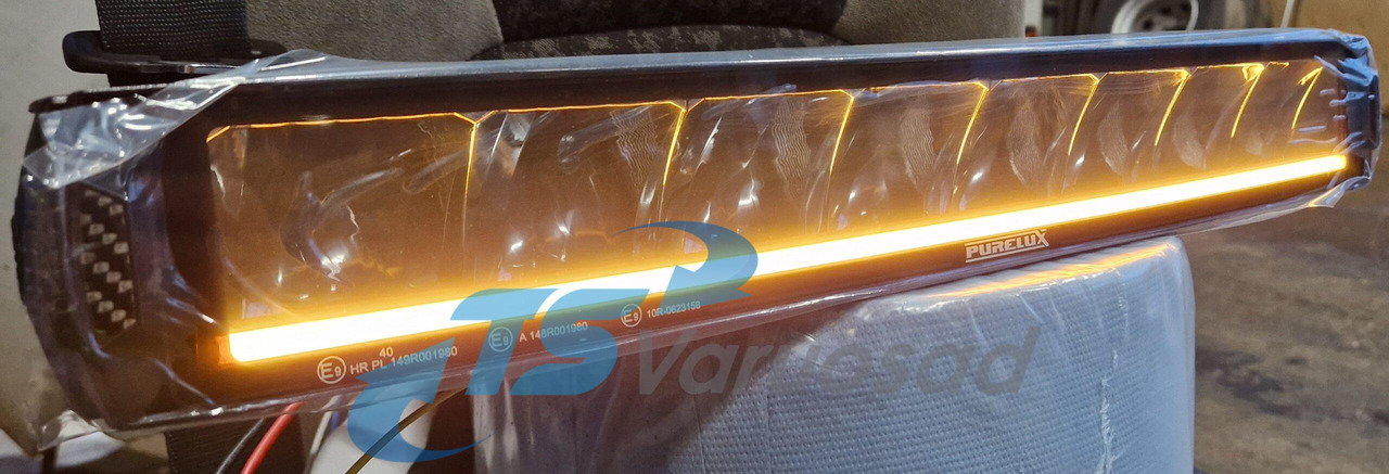 Universaalne Lisatuli PURELUX road curved 550 10539 - Pieza universal para Camión: foto 4 Universaalne Lisatuli PURELUX road curved 550 10539 - Pieza universal para Camión: foto 4