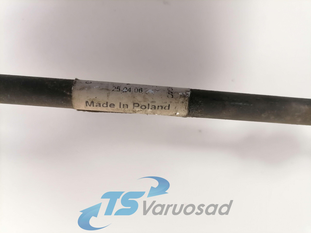 Volvo A/C pipe 20516062 - Calefacción/ Ventilación para Camión: foto 4 Volvo A/C pipe 20516062 - Calefacción/ Ventilación para Camión: foto 4