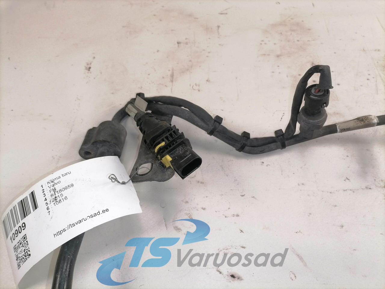 Volvo A/C pipe 84180959 - Calefacción/ Ventilación para Camión: foto 3 Volvo A/C pipe 84180959 - Calefacción/ Ventilación para Camión: foto 3