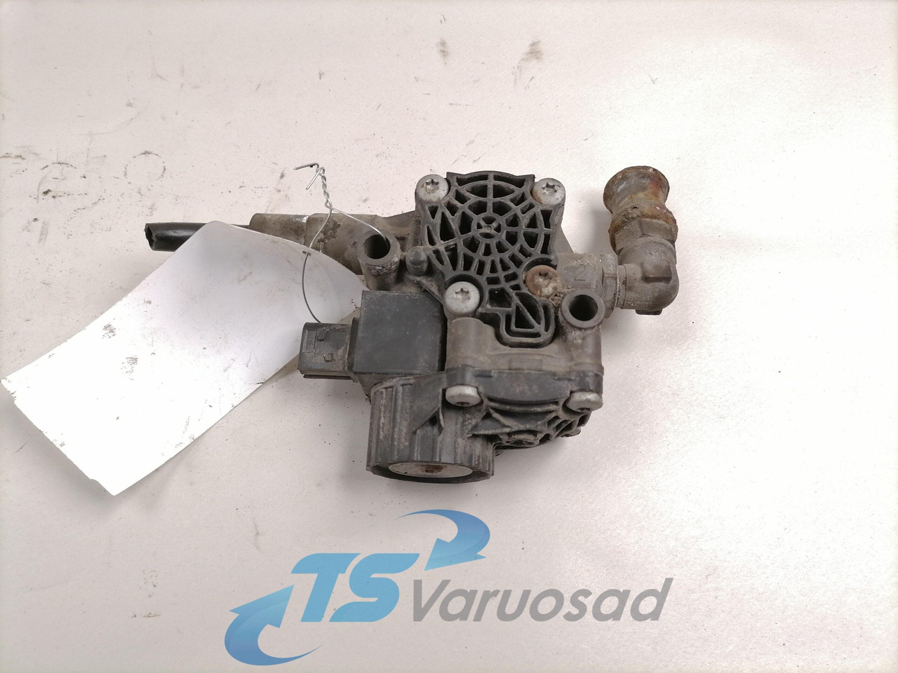Volvo ABS brake valve 21327360 - Válvula de freno para Camión: foto 2 Volvo ABS brake valve 21327360 - Válvula de freno para Camión: foto 2