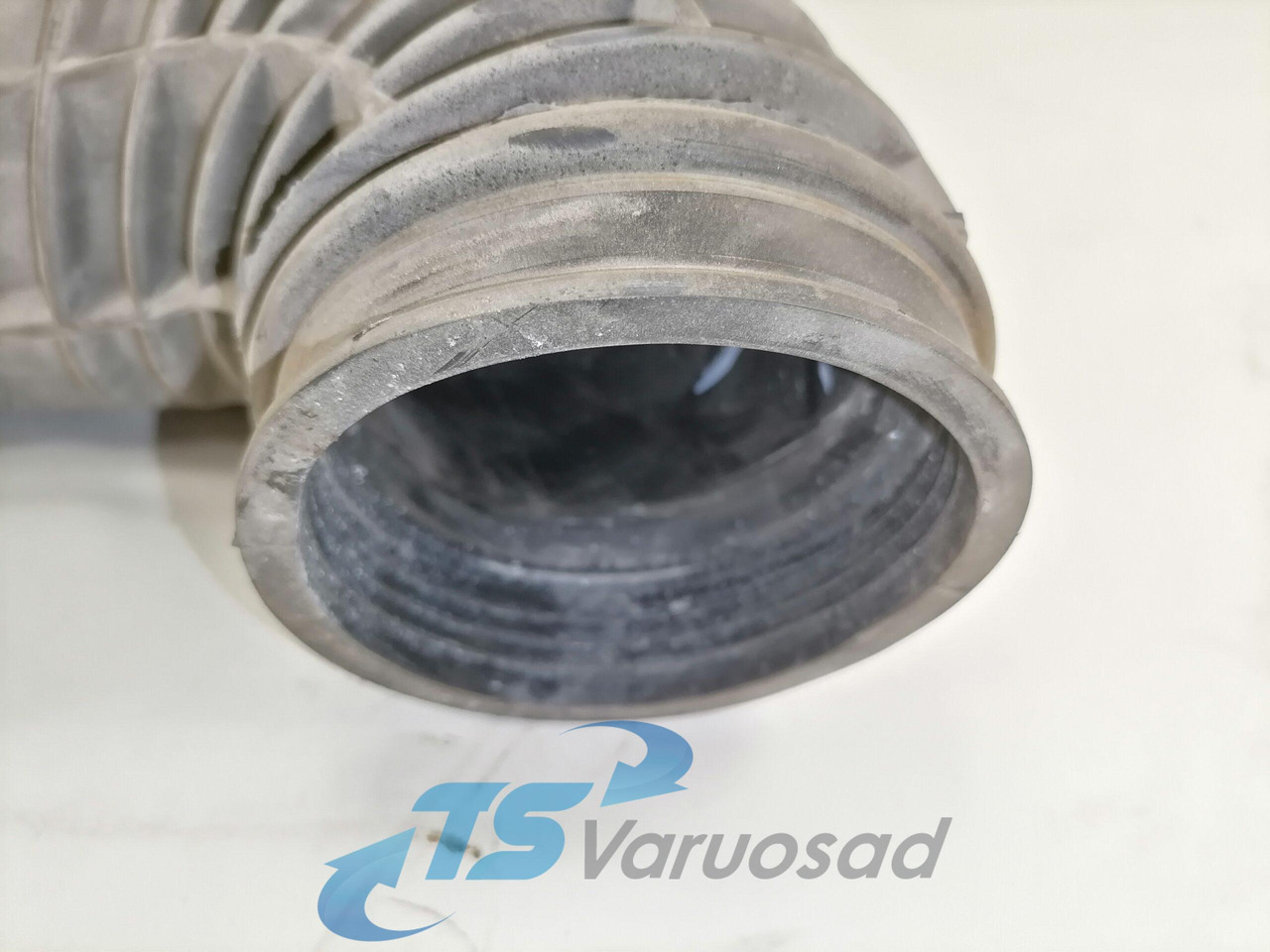 Volvo Air intake 7482140369 - Sistema de admisión de aire para Camión: foto 2 Volvo Air intake 7482140369 - Sistema de admisión de aire para Camión: foto 2