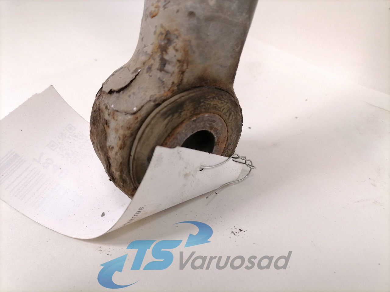 Volvo Anti-roll bar 20582204 - Barra estabilizadora para Camión: foto 3 Volvo Anti-roll bar 20582204 - Barra estabilizadora para Camión: foto 3