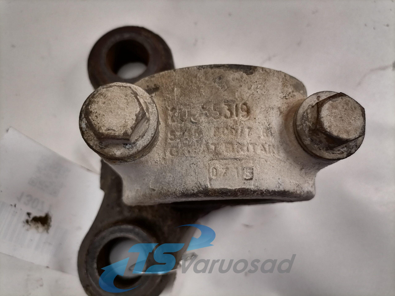 Volvo Anti-roll bar bracket 22119002 - Barra estabilizadora para Camión: foto 2 Volvo Anti-roll bar bracket 22119002 - Barra estabilizadora para Camión: foto 2
