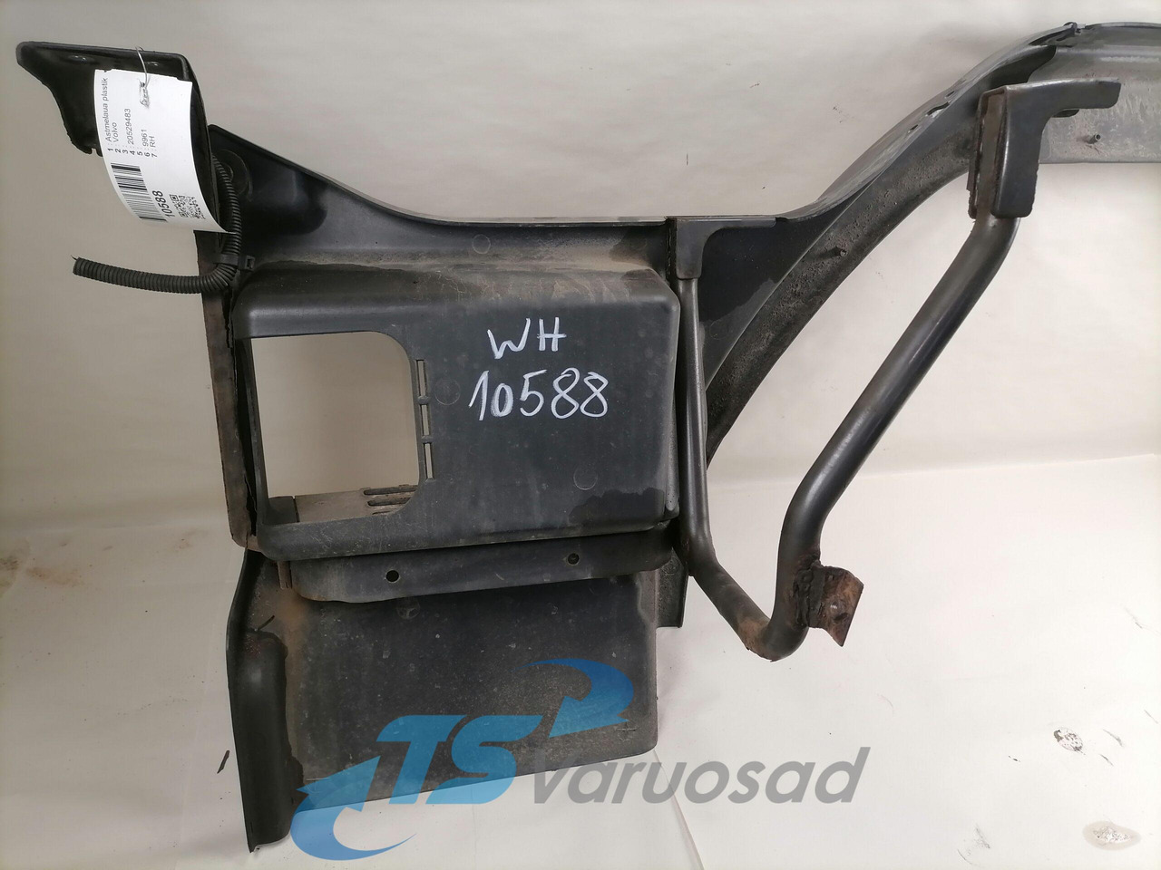 Volvo Astmelaua plastik 20529483 - Peldaño para Camión: foto 3 Volvo Astmelaua plastik 20529483 - Peldaño para Camión: foto 3
