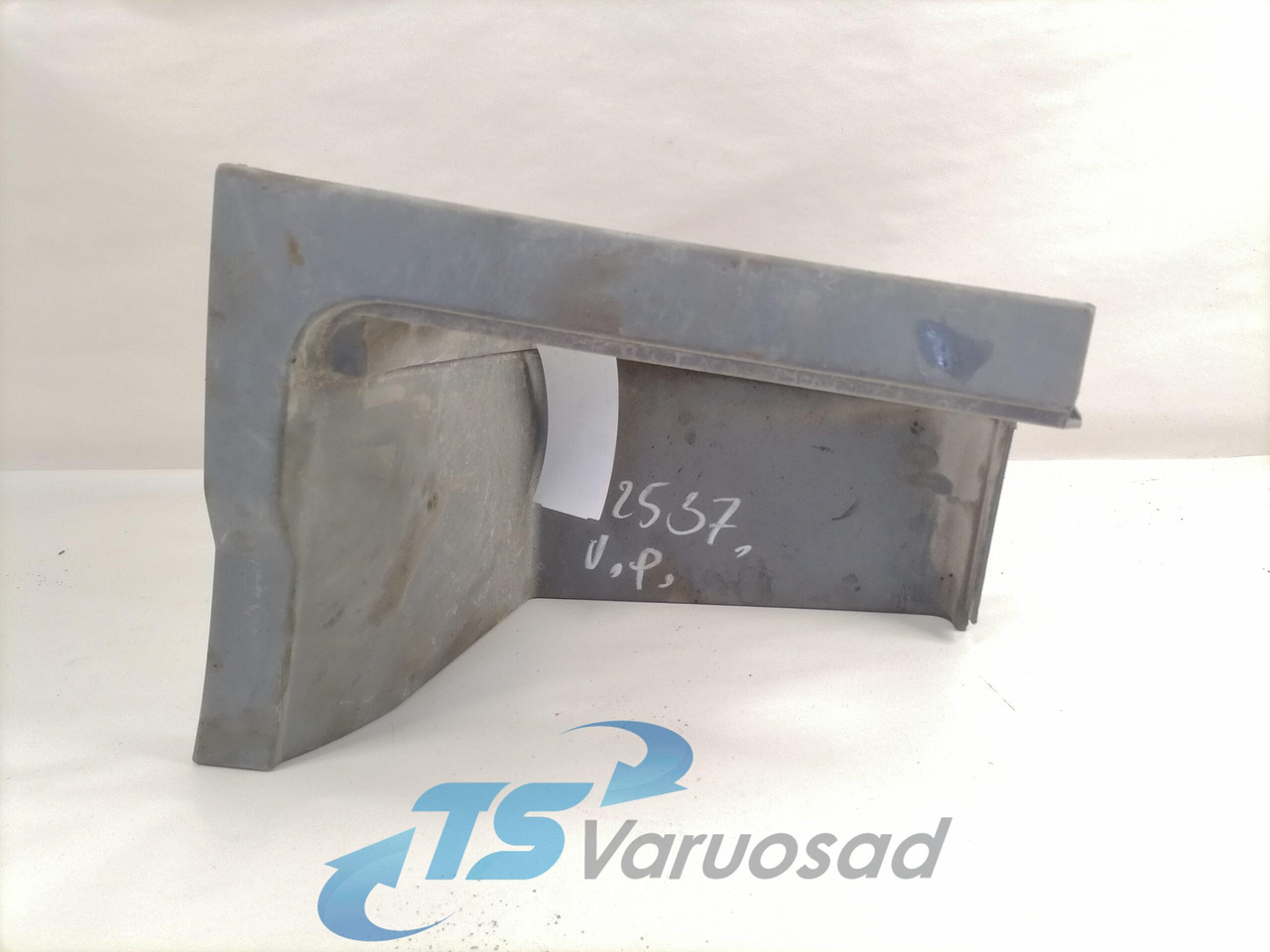 Volvo Astmelaua plastik 21344647 - Peldaño para Camión: foto 2 Volvo Astmelaua plastik 21344647 - Peldaño para Camión: foto 2