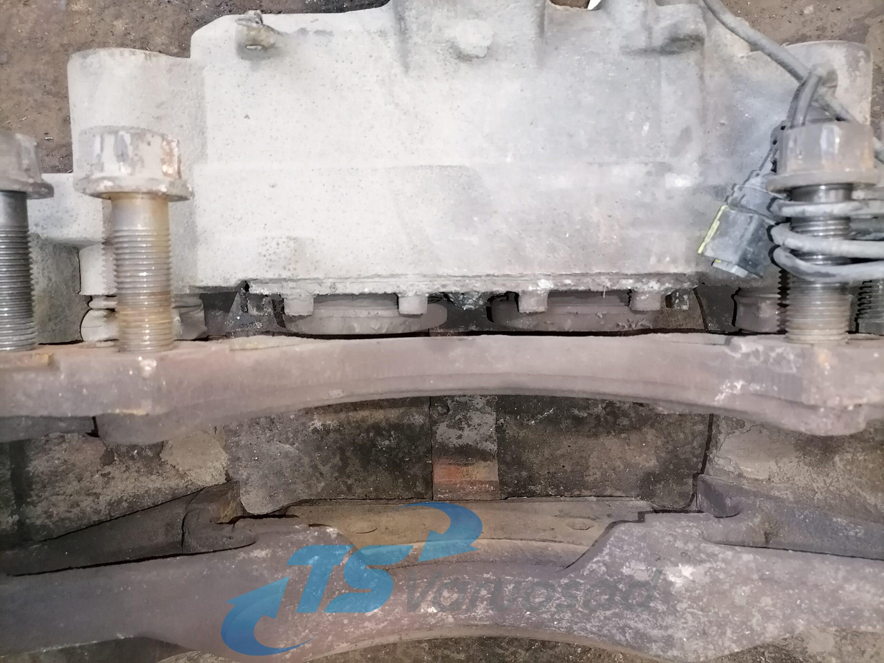 Volvo Brake caliper 21487605 - Piezas de freno para Camión: foto 3 Volvo Brake caliper 21487605 - Piezas de freno para Camión: foto 3