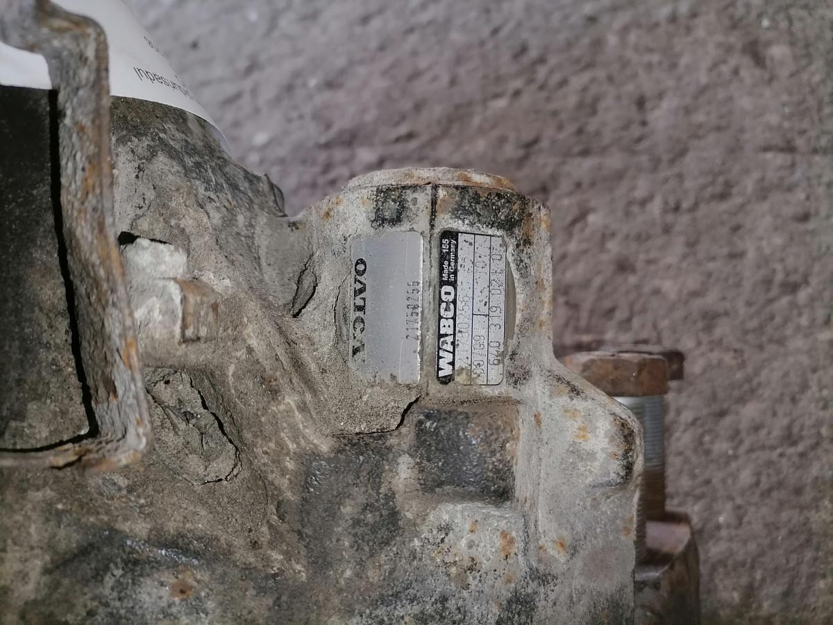 Piezas de freno para Camión Volvo Brake caliper 21750256: foto 7