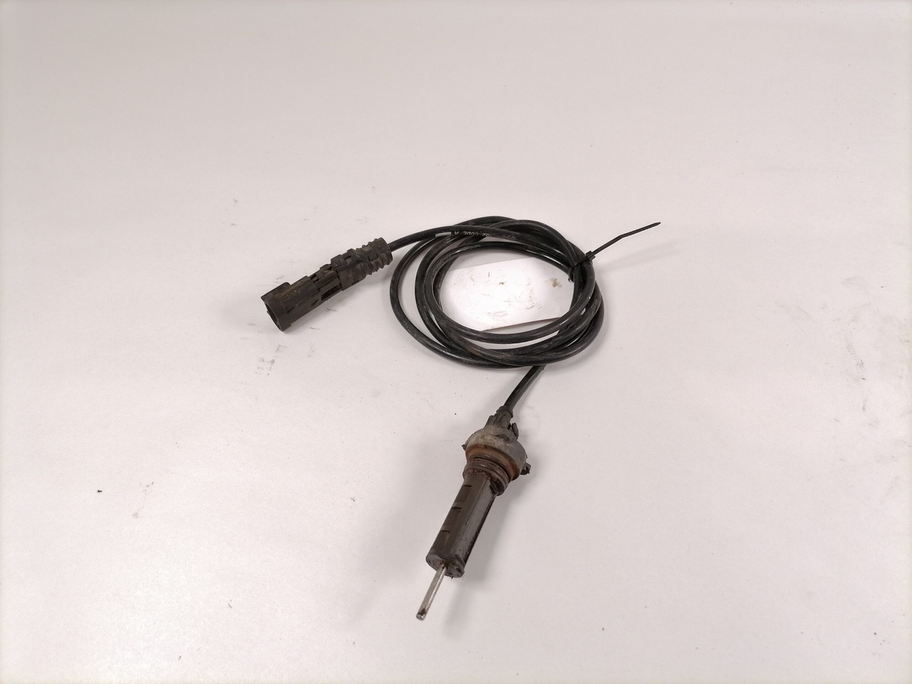 Volvo Cable, brake pad 20526766 - Piezas de freno para Camión: foto 1 Volvo Cable, brake pad 20526766 - Piezas de freno para Camión: foto 1