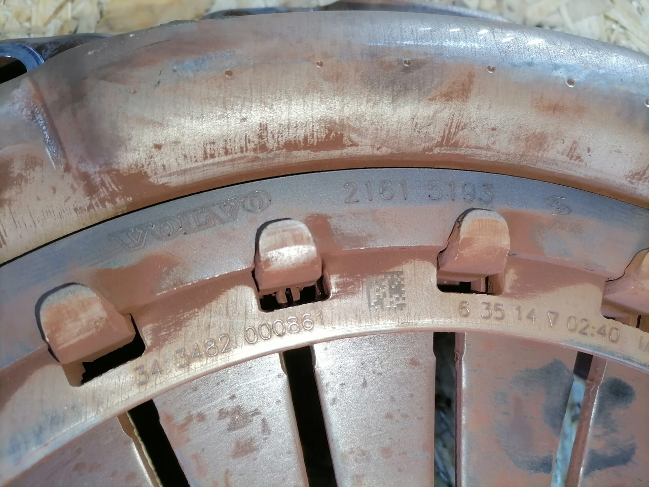 Volvo Clutch cover 21615193 - Embrague y piezas para Camión: foto 5 Volvo Clutch cover 21615193 - Embrague y piezas para Camión: foto 5