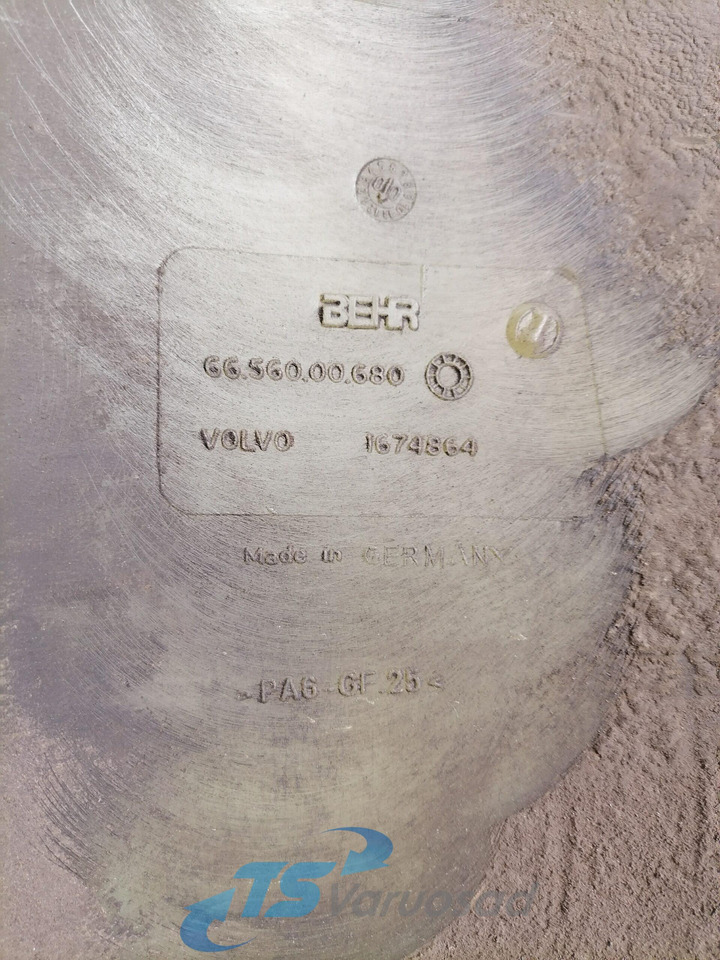 Volvo Cooling fan 1674864 - Ventilador para Camión: foto 3 Volvo Cooling fan 1674864 - Ventilador para Camión: foto 3