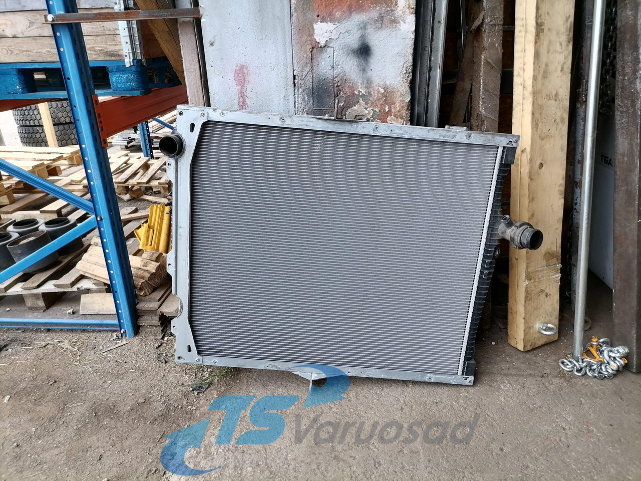 Volvo Cooling radiator 65479 - Radiador para Camión: foto 2 Volvo Cooling radiator 65479 - Radiador para Camión: foto 2