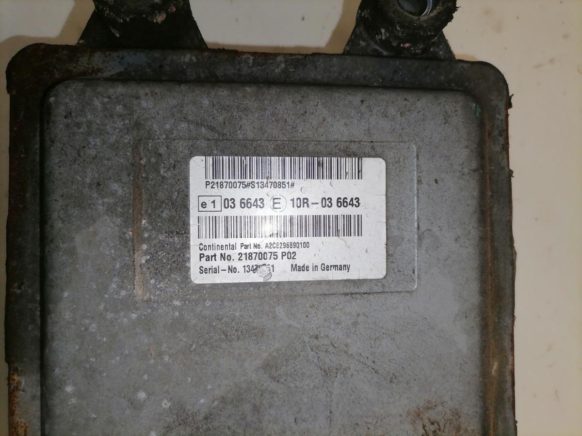 Volvo Ecu ADBlue 21870075 - Unidad de control para Camión: foto 3 Volvo Ecu ADBlue 21870075 - Unidad de control para Camión: foto 3