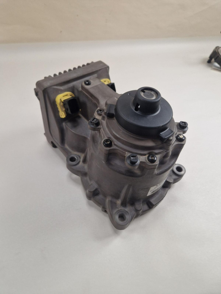 Volvo Elektrooniline roolivõimendi 24138147 - Bomba de dirección para Camión: foto 1 Volvo Elektrooniline roolivõimendi 24138147 - Bomba de dirección para Camión: foto 1