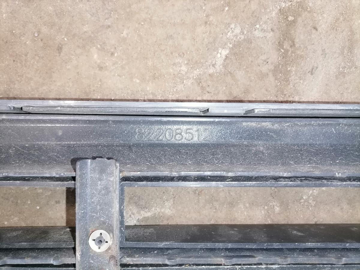 Volvo Grille panel 82208512 - Parrilla para Camión: foto 4 Volvo Grille panel 82208512 - Parrilla para Camión: foto 4