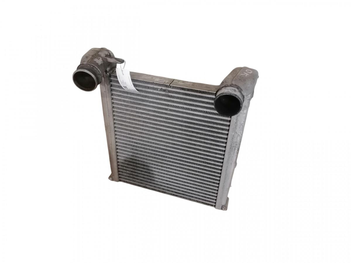 Volvo Intercooler radiator 21675284 - Intercooler para Camión: foto 1 Volvo Intercooler radiator 21675284 - Intercooler para Camión: foto 1