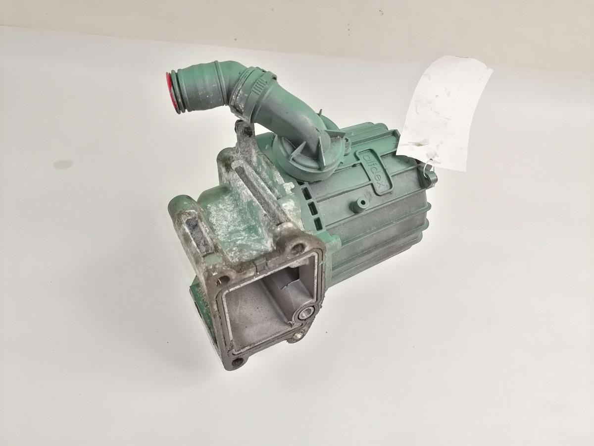 Volvo Karterituulutuse õliaurude separaator 21373547 - Cárter para Camión: foto 2 Volvo Karterituulutuse õliaurude separaator 21373547 - Cárter para Camión: foto 2