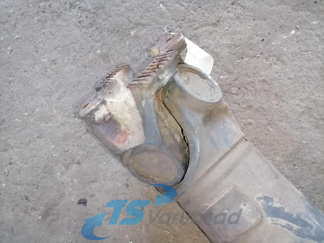 Volvo Propeller shaft 1068127 - Árbol de transmisión para Camión: foto 3 Volvo Propeller shaft 1068127 - Árbol de transmisión para Camión: foto 3