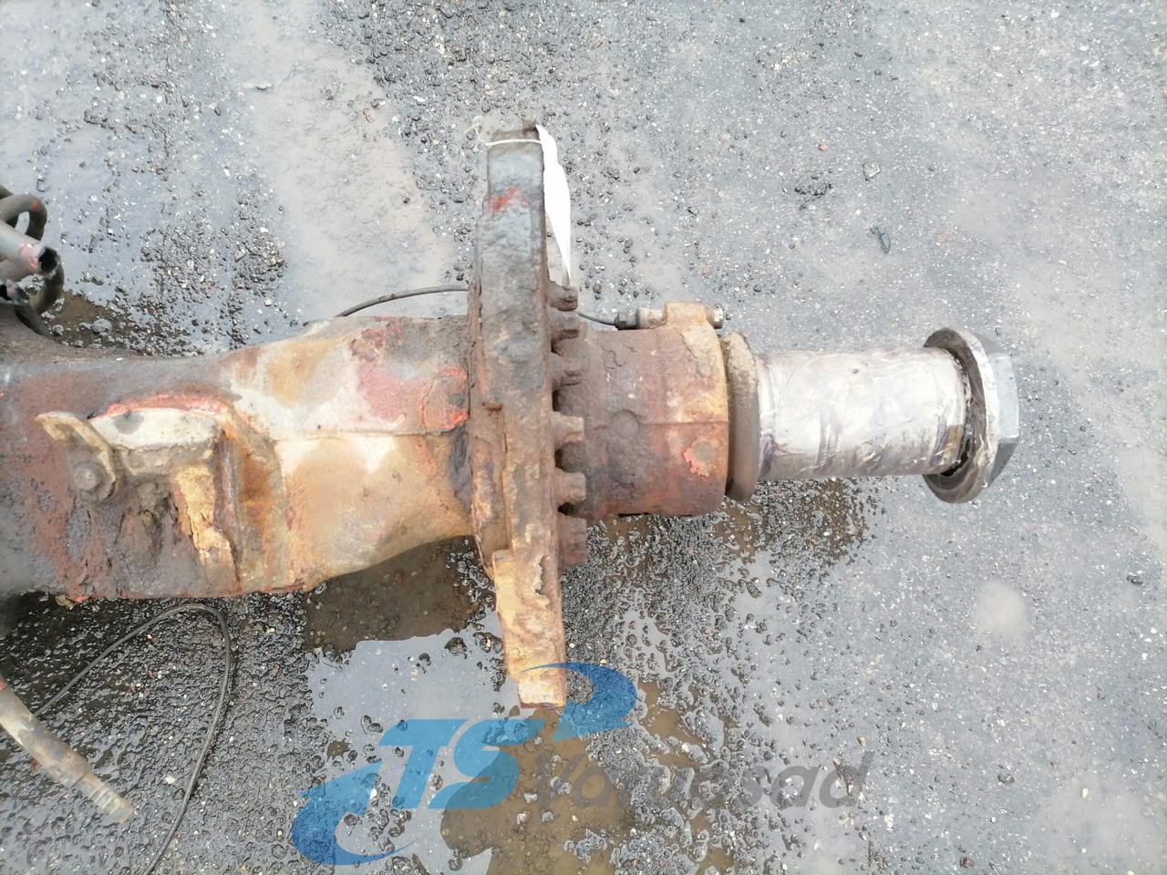 Volvo Rear axel housing 3192132 - Eje y piezas para Camión: foto 3 Volvo Rear axel housing 3192132 - Eje y piezas para Camión: foto 3