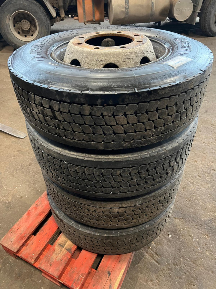 Volvo Sailun S637+ 285/70 R19,5 28570R195 - Neumáticos y llantas para Camión: foto 2 Volvo Sailun S637+ 285/70 R19,5 28570R195 - Neumáticos y llantas para Camión: foto 2