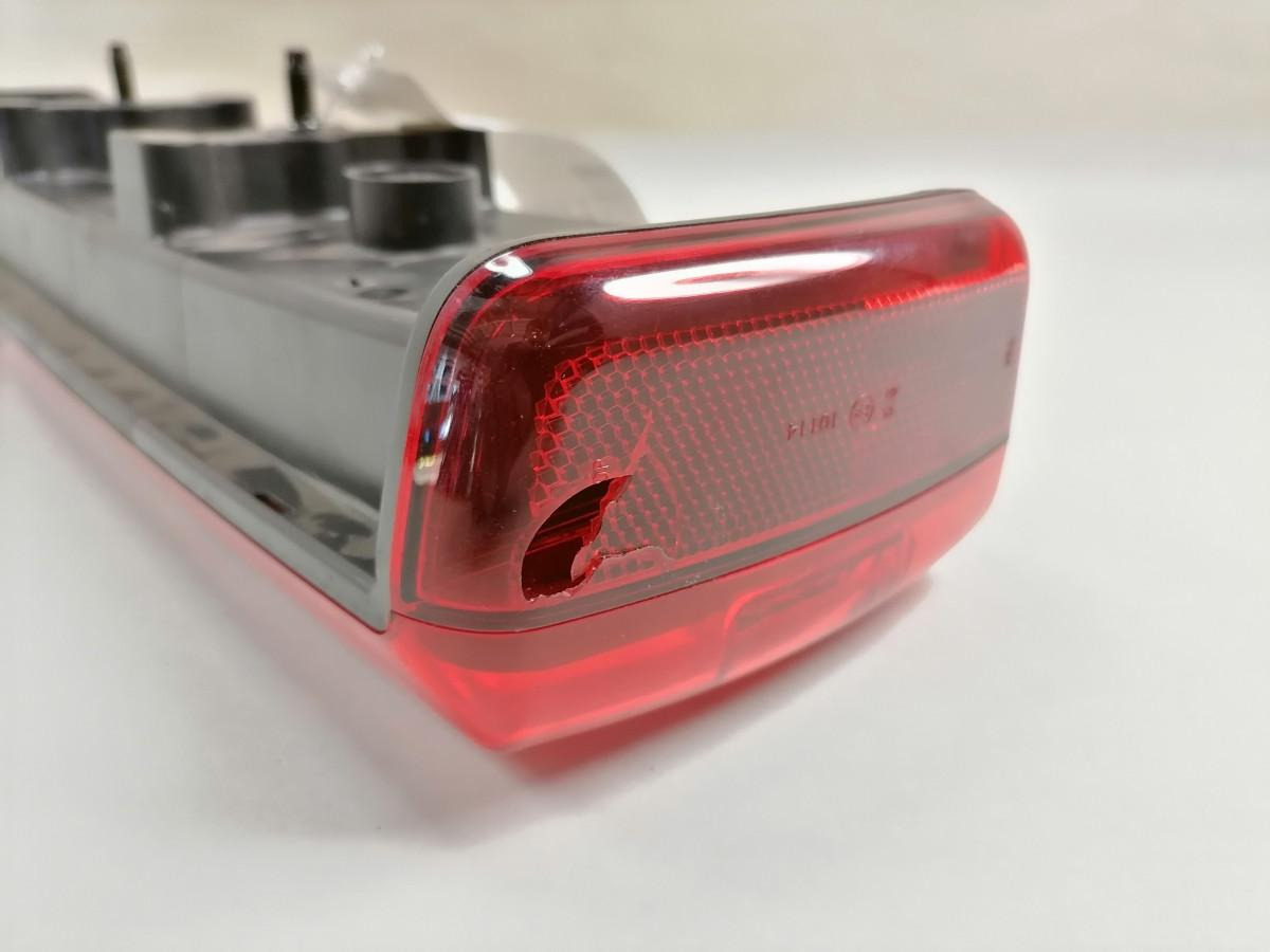 Volvo Tagatuli, parem (LED) 23354973 - Luz trasera para Camión: foto 3 Volvo Tagatuli, parem (LED) 23354973 - Luz trasera para Camión: foto 3