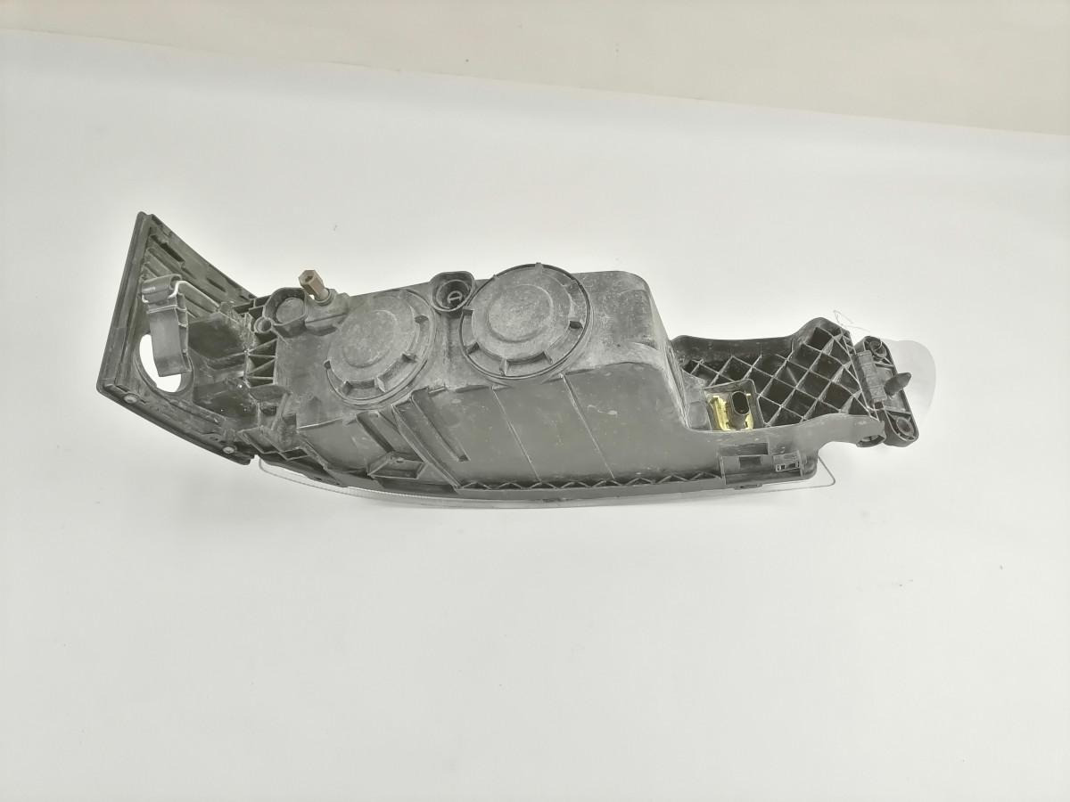 Volvo Udu + kurvituli 24158486 - Luz/ Iluminación para Camión: foto 2 Volvo Udu + kurvituli 24158486 - Luz/ Iluminación para Camión: foto 2