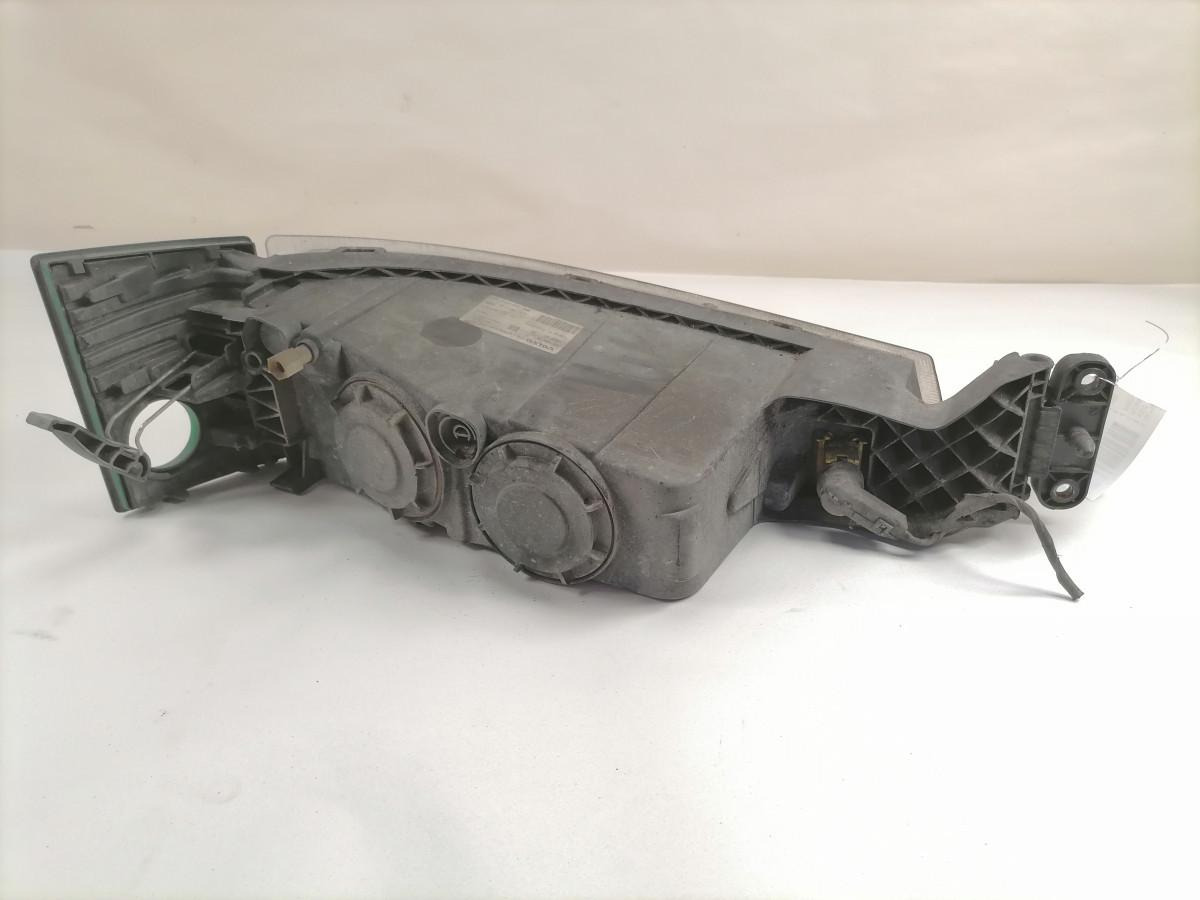 Volvo Udu + kurvituli 84186279 - Luz/ Iluminación para Camión: foto 3 Volvo Udu + kurvituli 84186279 - Luz/ Iluminación para Camión: foto 3