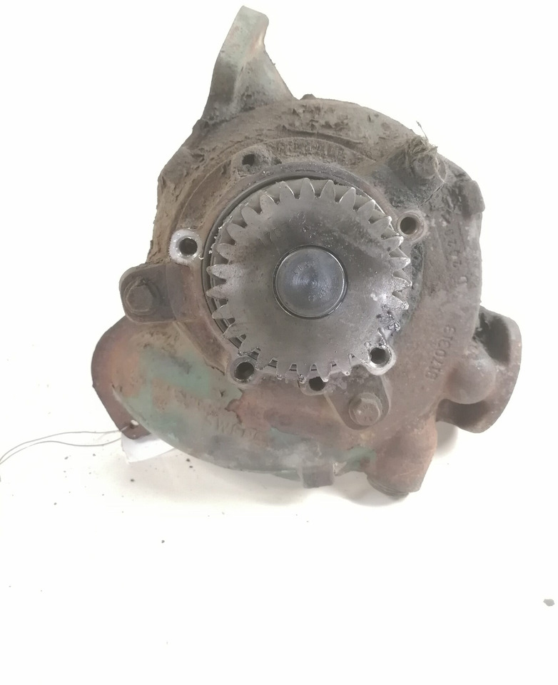 Volvo Water pump manifold / housing 8170312 - Bomba de refrigerante para Camión: foto 3 Volvo Water pump manifold / housing 8170312 - Bomba de refrigerante para Camión: foto 3