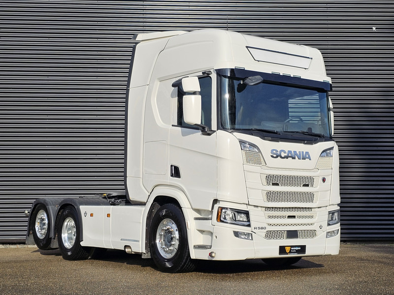 Scania R580 / V8 6X2 / RETARDER / FULL AIR - Cabeza tractora: foto 4 Scania R580 / V8 6X2 / RETARDER / FULL AIR - Cabeza tractora: foto 4