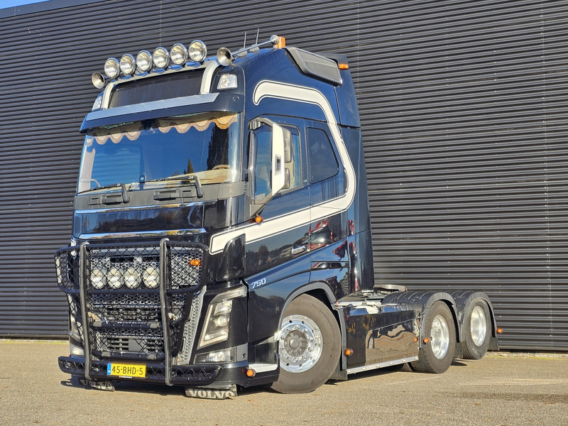 Volvo FH 16 750 6x2 BOOGIE / RETARDER / I PARK COOL - Cabeza tractora: foto 1 Volvo FH 16 750 6x2 BOOGIE / RETARDER / I PARK COOL - Cabeza tractora: foto 1