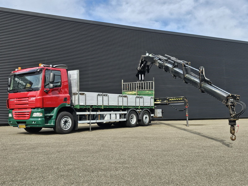 DAF CF 85.410 6x2 / HIAB 35 t/m crane / kran + REMOTE - Camión grúa: foto 4 DAF CF 85.410 6x2 / HIAB 35 t/m crane / kran + REMOTE - Camión grúa: foto 4