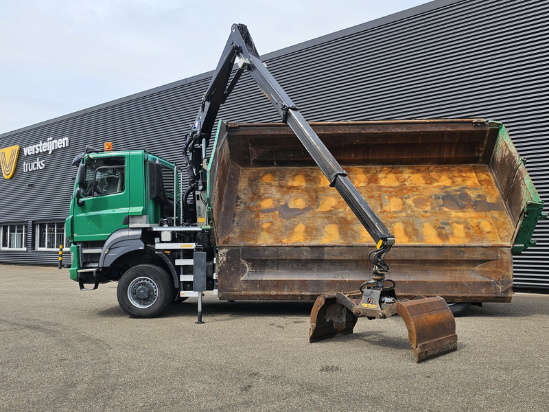 DAF TATRA T158/II 6X6 / HMF Z CRANE + 2 SIDE TIPPER - Camión volquete, Camión grúa: foto 3 DAF TATRA T158/II 6X6 / HMF Z CRANE + 2 SIDE TIPPER - Camión volquete, Camión grúa: foto 3