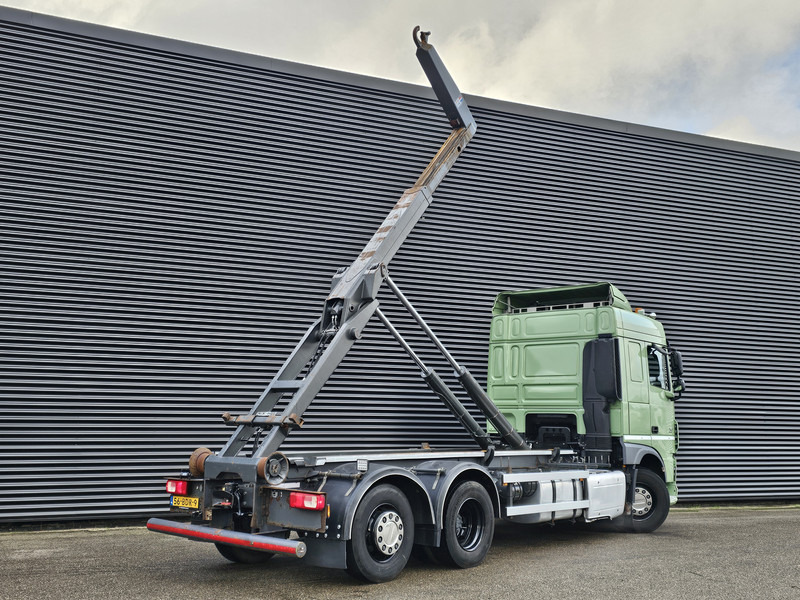 DAF XF 460 6x2 SPACECAB / HOOKLIFT / ABROLKIPPER - Camión multibasculante: foto 3 DAF XF 460 6x2 SPACECAB / HOOKLIFT / ABROLKIPPER - Camión multibasculante: foto 3