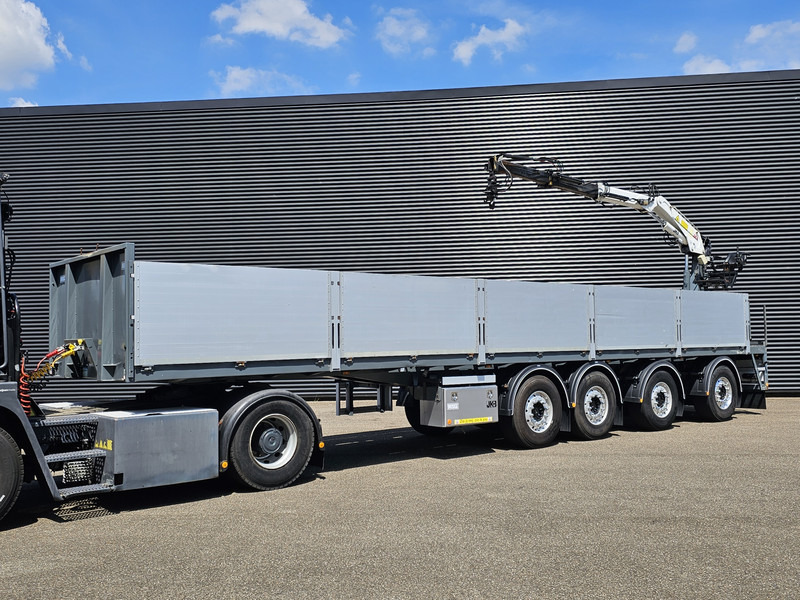 Kwb JKB KRAAN / 2 x STEERING + 2 X LIFT AXLE - Semirremolque plataforma/ Caja abierta: foto 1 Kwb JKB KRAAN / 2 x STEERING + 2 X LIFT AXLE - Semirremolque plataforma/ Caja abierta: foto 1