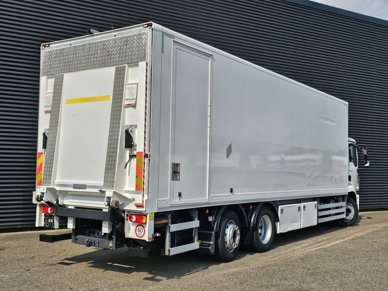 MAN TGM 26.320 / 6x2-4 / LBW / 6000kg TAIL LIFT - Camión lona: foto 2 MAN TGM 26.320 / 6x2-4 / LBW / 6000kg TAIL LIFT - Camión lona: foto 2