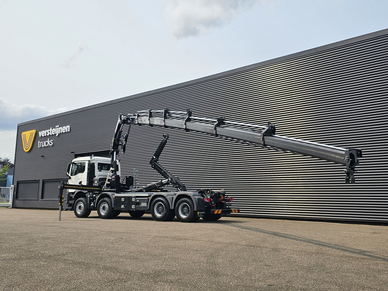 MAN TGS 35.470 8X4 BB / HIAB CRANE + HOOKLIFT - Camión grúa: foto 4 MAN TGS 35.470 8X4 BB / HIAB CRANE + HOOKLIFT - Camión grúa: foto 4