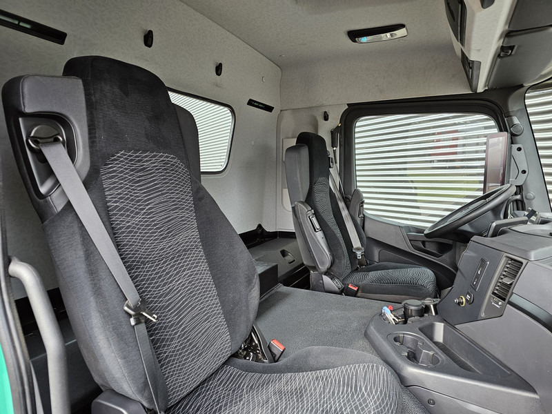 Camión volquete, Camión grúa Mercedes-Benz AROCS 4145 / 8X6 / TIPPER + HMF CRANE: foto 14