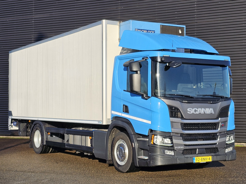 Scania P250 4X2 / FRIGOBLOCK / LBW - Camión frigorífico: foto 2 Scania P250 4X2 / FRIGOBLOCK / LBW - Camión frigorífico: foto 2