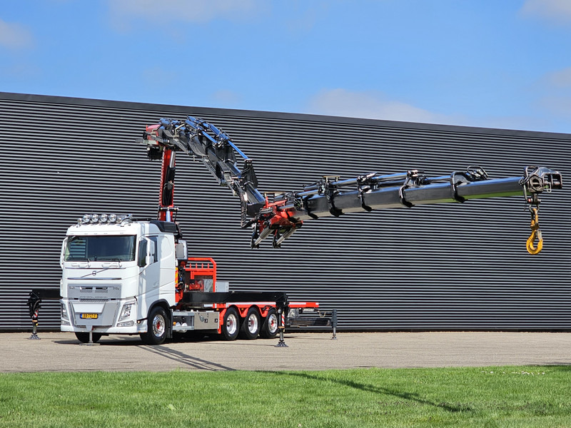 Volvo FH 540 8x4-4 / FASSI 71 t/m CRANE + JIB WINCH / KRAN / GRUA - Camión grúa: foto 3 Volvo FH 540 8x4-4 / FASSI 71 t/m CRANE + JIB WINCH / KRAN / GRUA - Camión grúa: foto 3