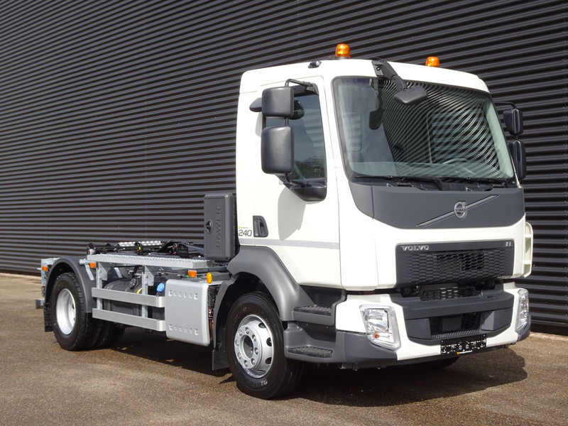 Volvo FL 240 /4X2 / HAAKARM / AMPIROLLE / !!NEW!! - Camión multibasculante: foto 3 Volvo FL 240 /4X2 / HAAKARM / AMPIROLLE / !!NEW!! - Camión multibasculante: foto 3