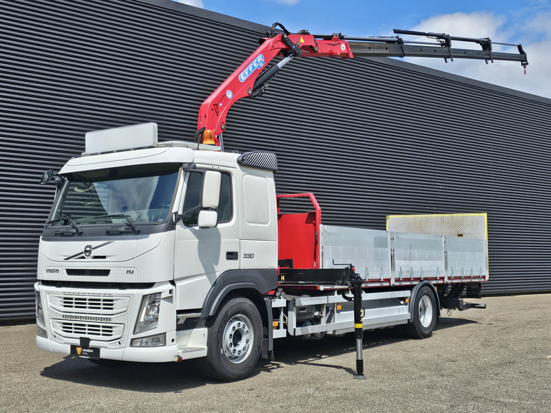Volvo FM 330 4x2 / EFFER 12.5 t/m CRANE / KRAN - Camión caja abierta, Camión grúa: foto 1 Volvo FM 330 4x2 / EFFER 12.5 t/m CRANE / KRAN - Camión caja abierta, Camión grúa: foto 1